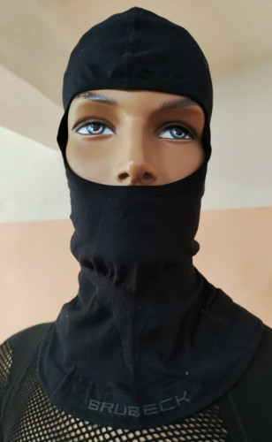 Подшлемник Brubeck без перфорации черный в Белгороде